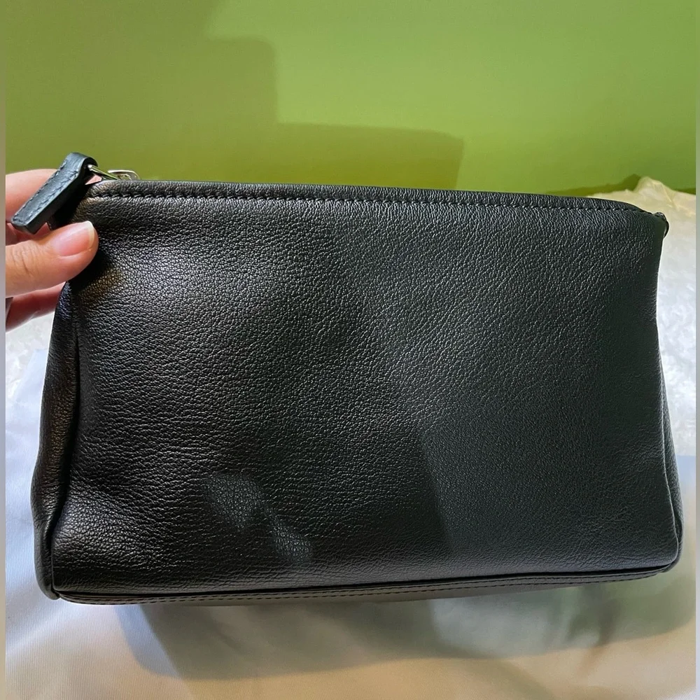 Givenchy Black Pandora Bag🖤 - Picture 4 of 13